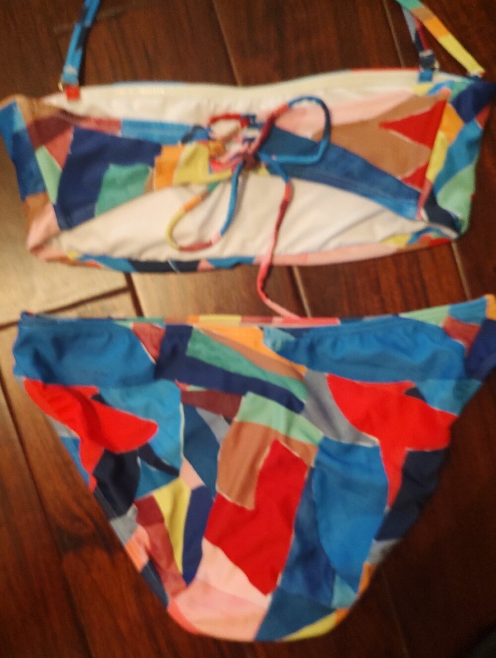 Venus Multicolor Abstract Bandeau Bikini Set - Picture 3 of 4